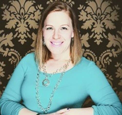 Alumna Jillian Everhart